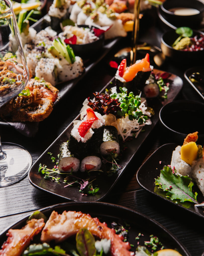 37_DenRestaurant