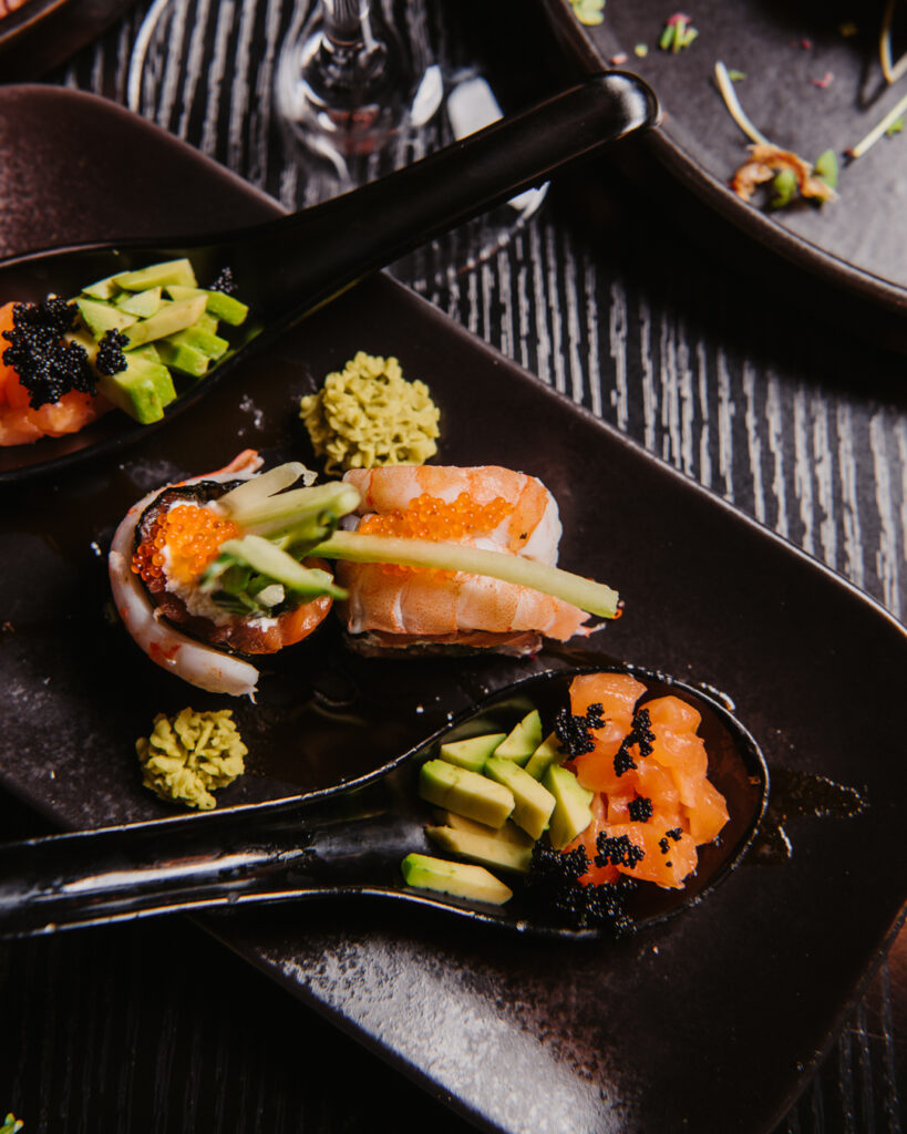 40_DenRestaurant